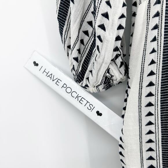 Evereve Carolina Black & Ivory Aztec Stripe Tiered Mini Dress Womens Size XS - Picture 8 of 12